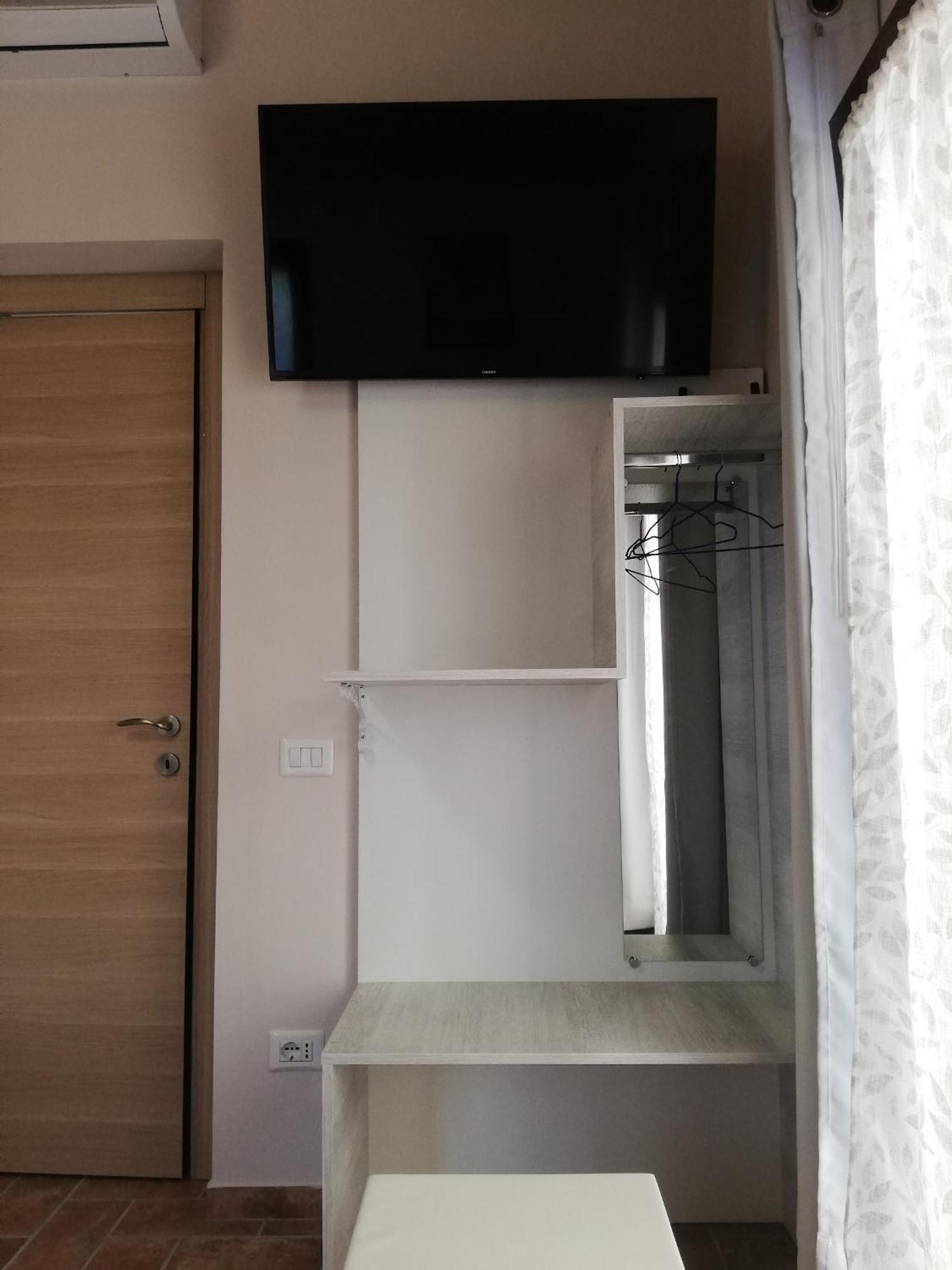 Appartamenti Cardinali アッシジ 部屋 写真